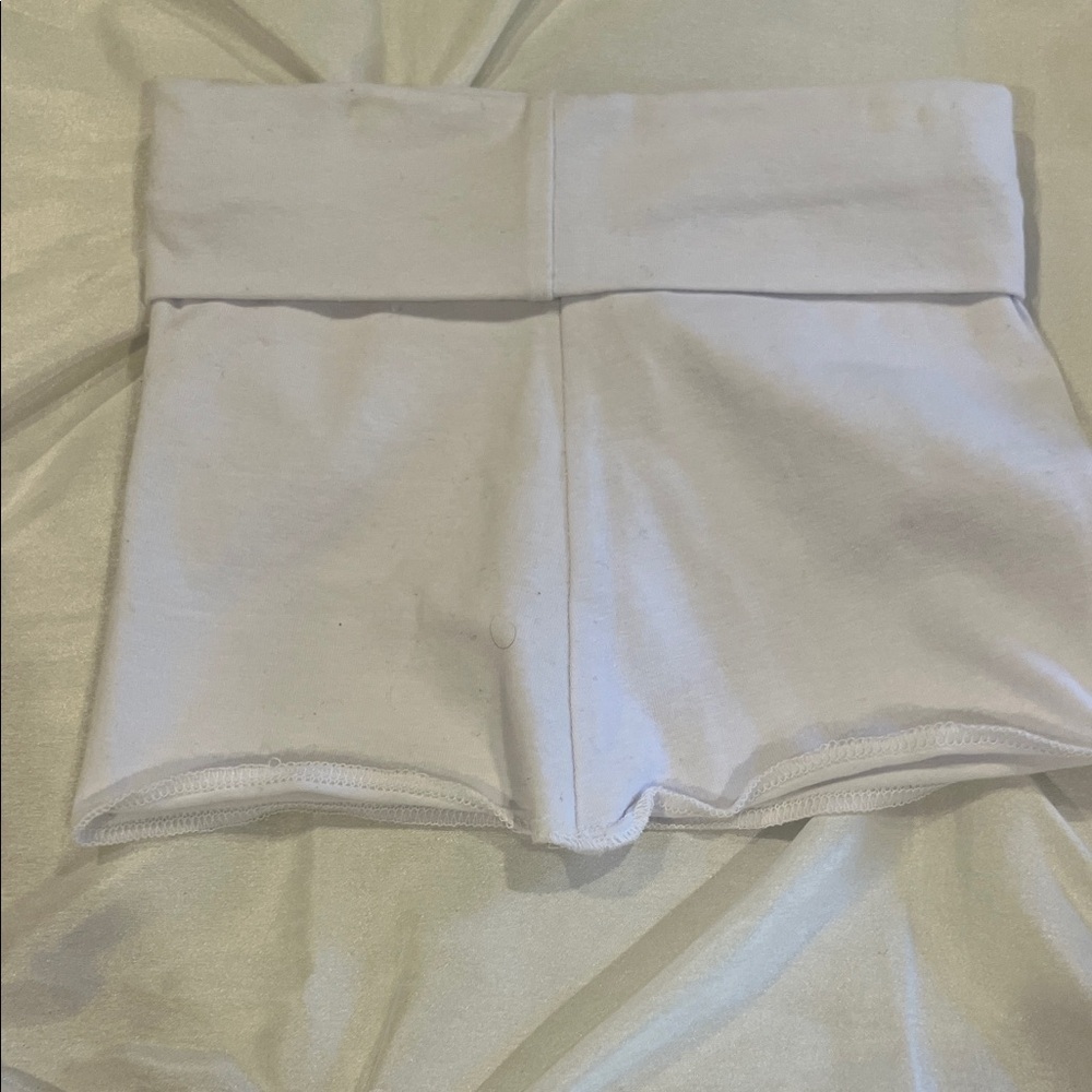NWOT HOPE White Daisy Skort size 2 - Picture 3 of 4